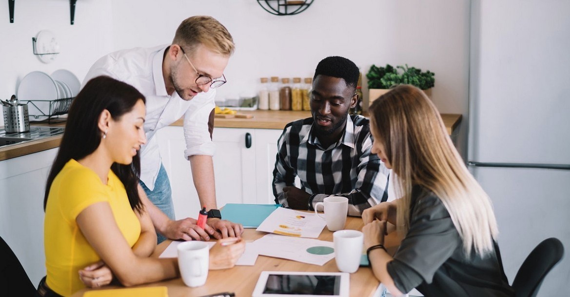 The Benefits of Small Group Health Insurance Plans in Illinois