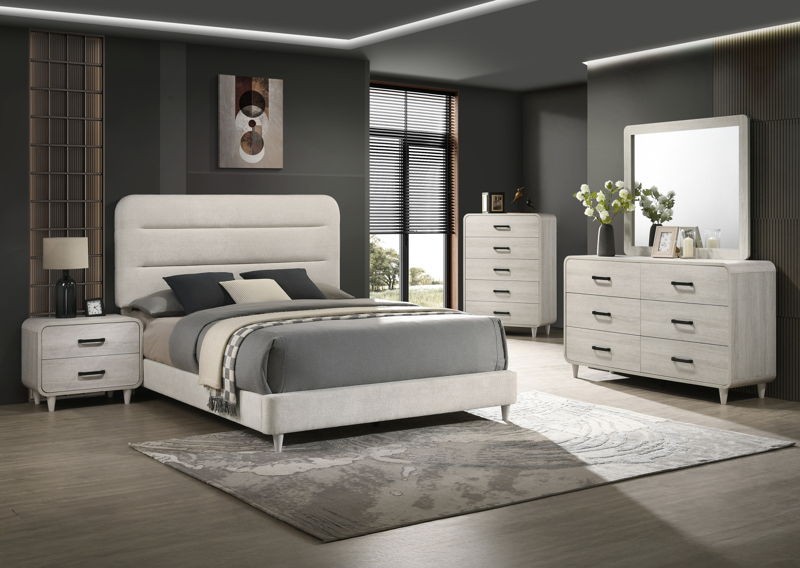 Nyomi - King 4 Piece Bedroom Set - White