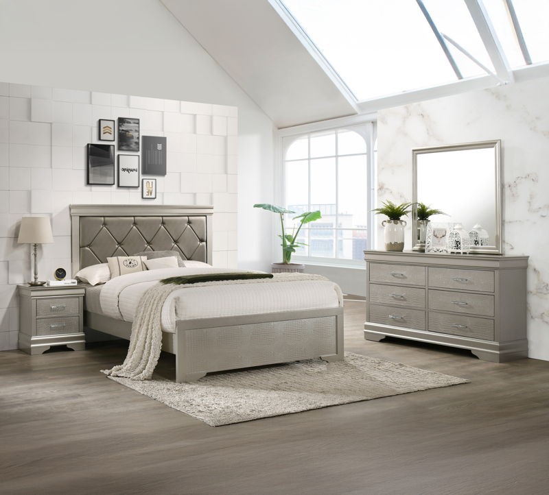 Amalia - Queen 4 Piece Bedroom Set - Silver