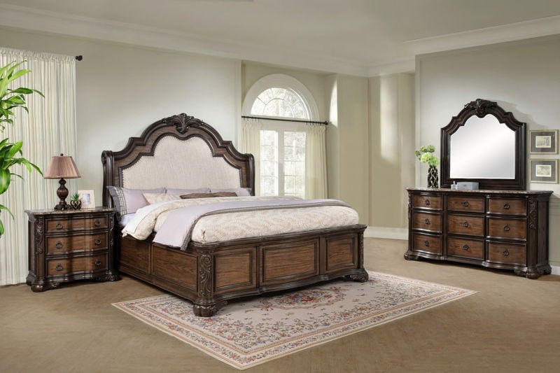 Ludwig - King 4 Piece Bedroom Set - Dark Brown