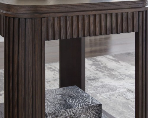 Carlibrie - Warm Brown - Lift Top Cocktail Table