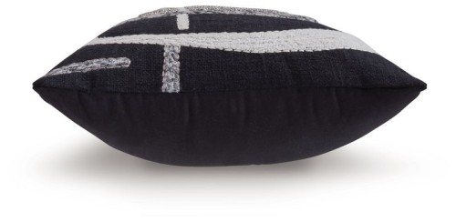 Gavrileigh - Black / Gray / Ivory - Pillow (Set of 4)