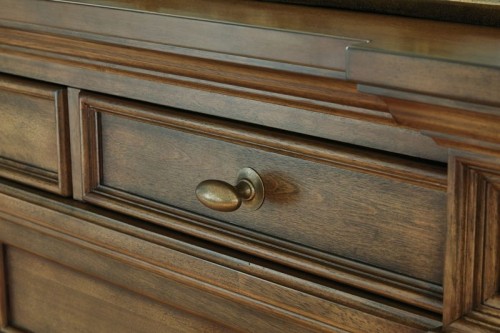 Frantanna - Dresser And Mirror - Brown
