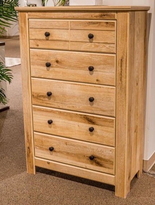 Makidern - Whitewash - Five Drawer Chest