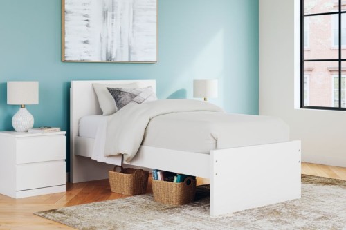 Onita - White - Queen Panel Platform Bed With 1 Side Storage