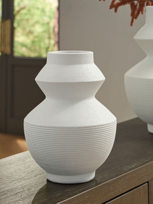 Naveen - White - Vase - 18"