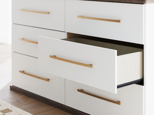 Kendanport - Brown / White - Six Drawer Dresser