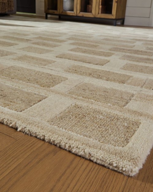 Lisgrove - Tan / Brown / White - Large Rug