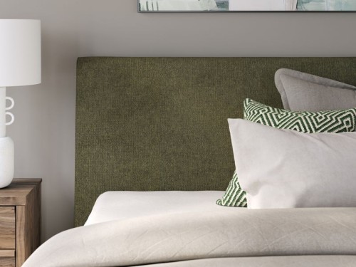 Chirason - Sage Green - Queen Upholstered Bed With Roll Slats