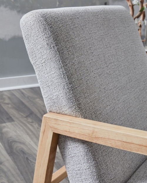 Wychworth - Gray / Natural - Accent Chair