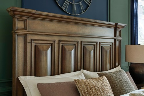 Frantanna - King Panel Storage Bed - Brown