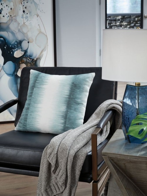 Elonwich - Teal / White - Pillow