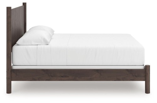 Pamytta - Brown - King Panel Bed