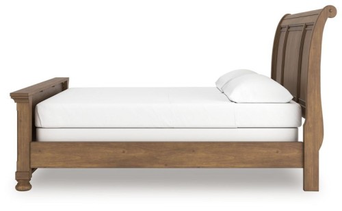 Feddinger - Medium Brown - King Sleigh Bed