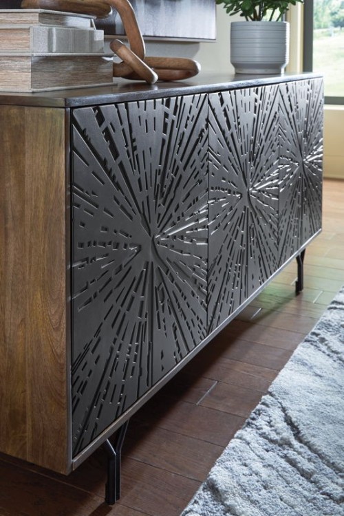 Lavinmont - Multi Brown - Accent Cabinet