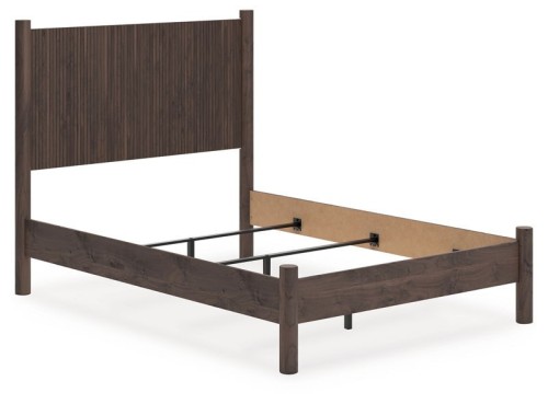 Pamytta - Brown - King Panel Bed