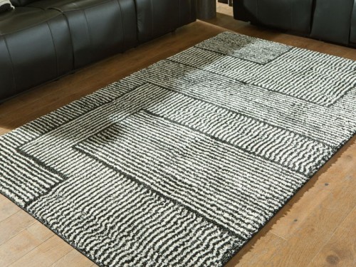 Kurtmen - Black / Ivory - Large Rug