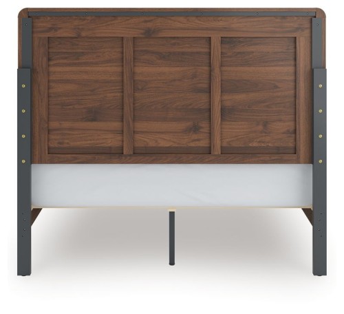 Fortlorn - California King Panel Bed - Walnut Brown