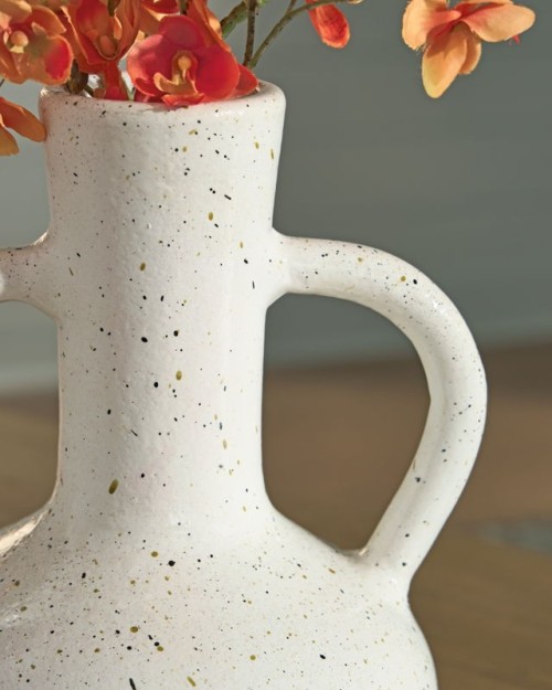 Dallinworth - White / Black - Vase - 15.75"