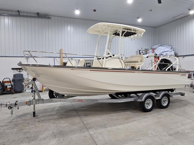 2026 210 MONTAUK W/ 2026 MERCURY 200 XL V-6 4-STROKE