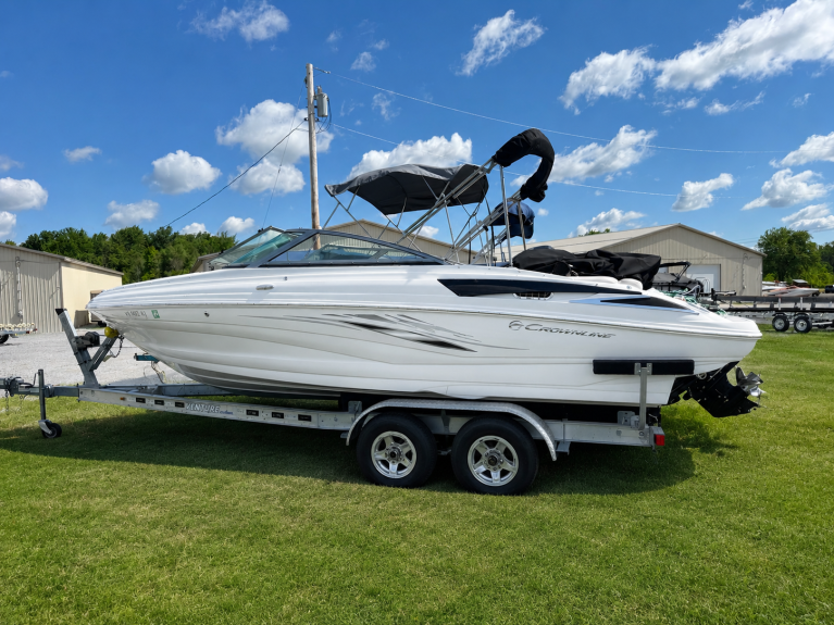 2012 CROWNLINE 215 SS W/ V8 MPI &  VENTURE CUSTOM TANDEM TRAILER