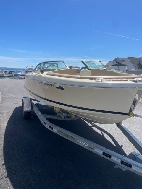 2014 CHRIS CRAFT LAUNCH 22 W/ MERCURY 350 I/O