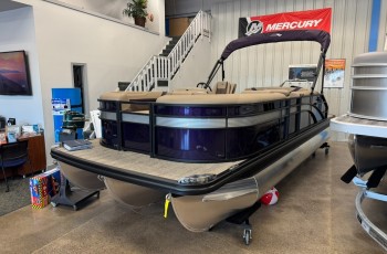 2026 BENNINGTON 22SXSB W/ 200HP MERCURY O/B