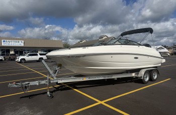 2016 SEA RAY 240 SD OB W/ 250 MERCURY VERADO & TRAILER