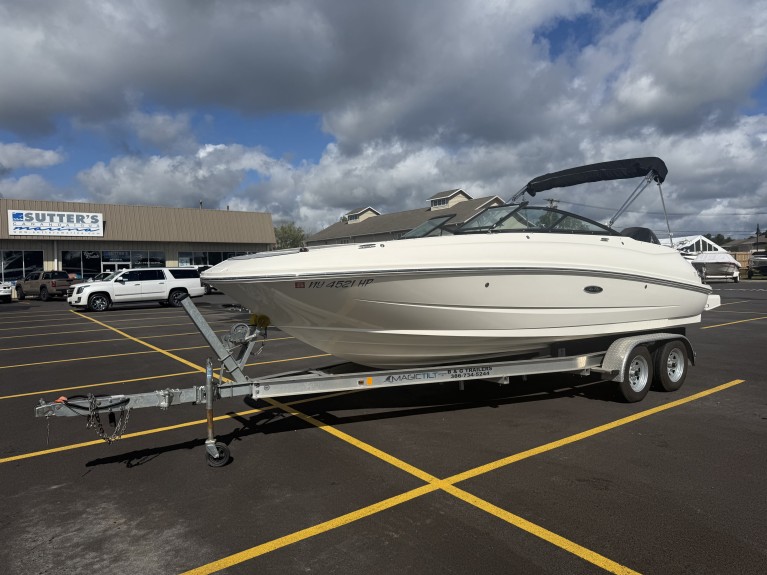 2016 SEA RAY 240 SD OB W/ 250 MERCURY VERADO & TRAILER