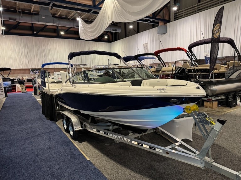 2026 REGAL 2000ES W/ 280 VOLVO I/O