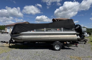2024 SUNTRAKER 22 FT W/ 90 HP MERCURY O/B W/ SINGLE AXLE BUNK TRAILER