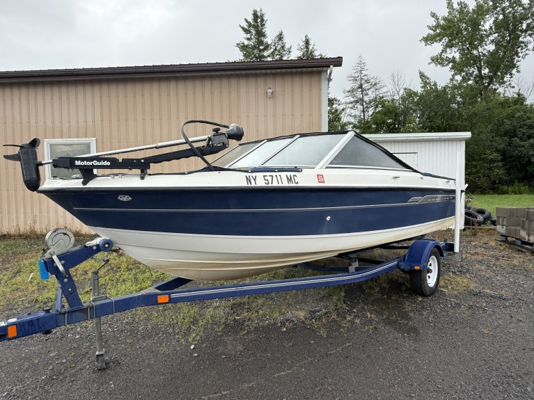 2004 BAYLINER 194 W/ MERCURY ENGINE