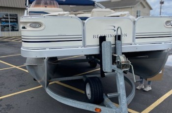 2006 BENNINGTON 2050 FSI PONTOON BOAT W/ YAMAHA 75 4 STROKE O/B W/ YACHT CLUB TRAILER