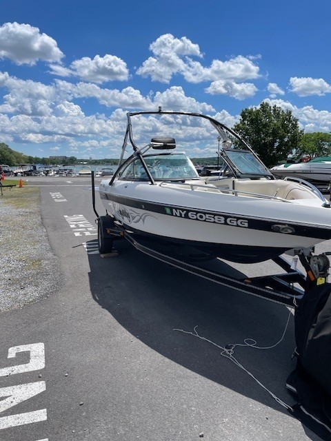 2003 Malibu Boat Wakesetter VLX