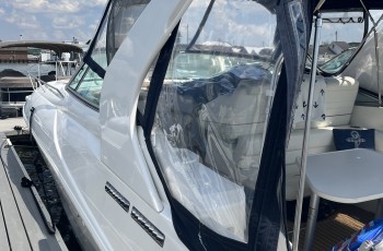 1996 CRUISER YACHT 3175 W/ TWIN MERCRUISER 350 I/O'S