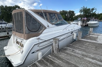 2000 MAXUM 3000 SCR CRUISER W/ DOULBLE MERCRUISER 5. I/O'S W/ 2017 VENTURE TRIPPLE AXLE TRAILER