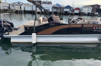 2023 BENNINGTON 23 LTSB W/ YAMAHA 250 V MAX SHO O/B