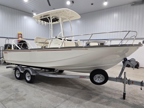 2026 210 MONTAUK W/ 2026 MERCURY 200 XL V-6 4-STROKE