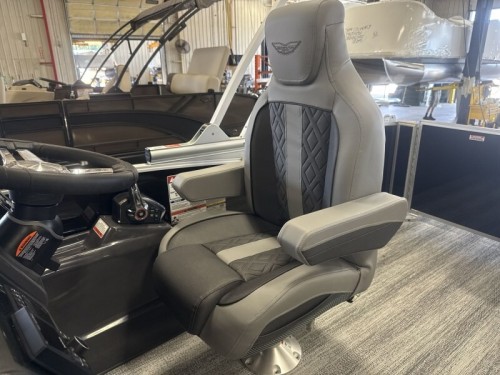 2026 BENNINGTON 22MSB W/ 200HP MERCURY O/B