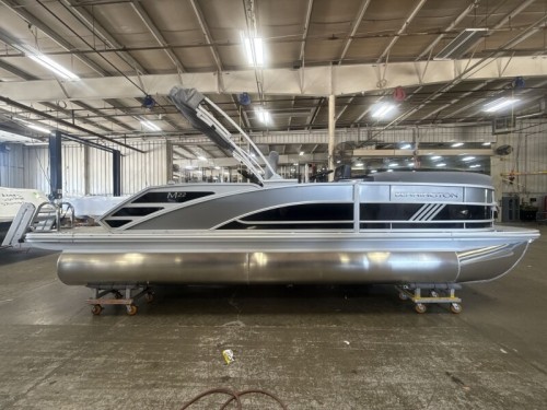 2026 BENNINGTON 22MSB W/ 200HP MERCURY O/B