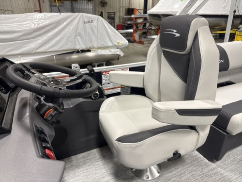 2026 BENNINGTON 20SSR W/ 115HP MERCURY O/B