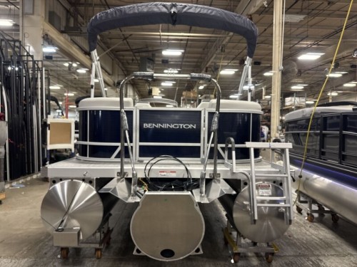 2026 BENNINGTON 22SSR W/ 150HP YAMAHA O/B