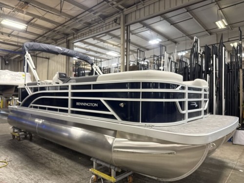 2026 BENNINGTON 22SSR W/ 150HP YAMAHA O/B