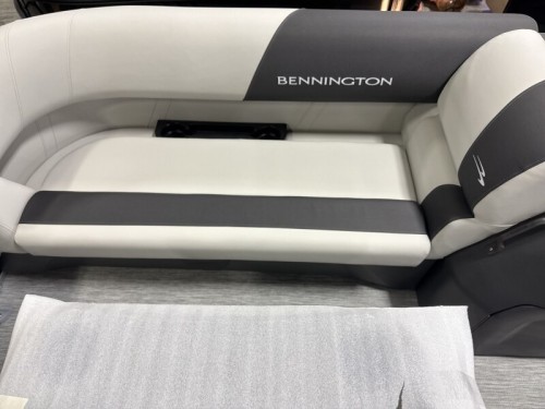 2026 BENNINGTON 22SSR W/ 150HP YAMAHA O/B