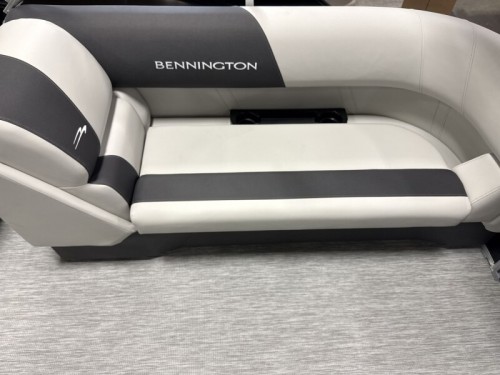 2026 BENNINGTON 22SSR W/ 150HP YAMAHA O/B