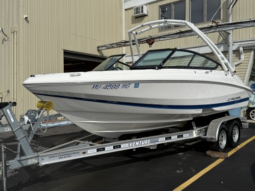2023 REGAL 2000ES BOW RIDER W/ VOLVO V6 200 SX CAT & TANDEM AXLE VENTURE TAILER