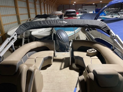 2024 22' BENNINGTON LSRC W/ YAMAHA F 150 O/B