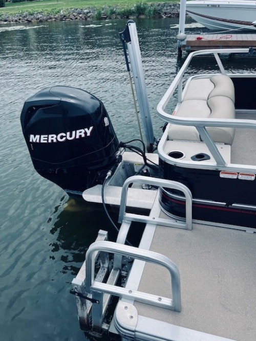 2012 SUNTRAKCER 24 DLX PONTOON BOAT W/MERCURY 115 O/B W/ TRAILMASTER  TANDEM AXLE TRAILER