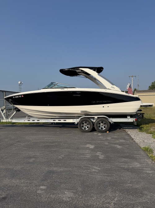 2022 REGAL LS6 OPEN BOW W/ VOLOV V8 350 EVC2 DP CAT I/O & VENTURE TANDEM TRAILER