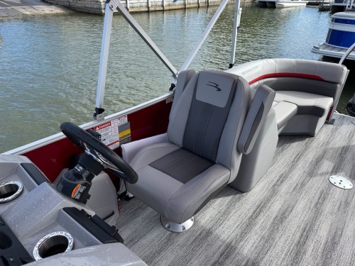 2025 BENNINGTON 22SXSRC W/ 150HP YAMAHA O/B